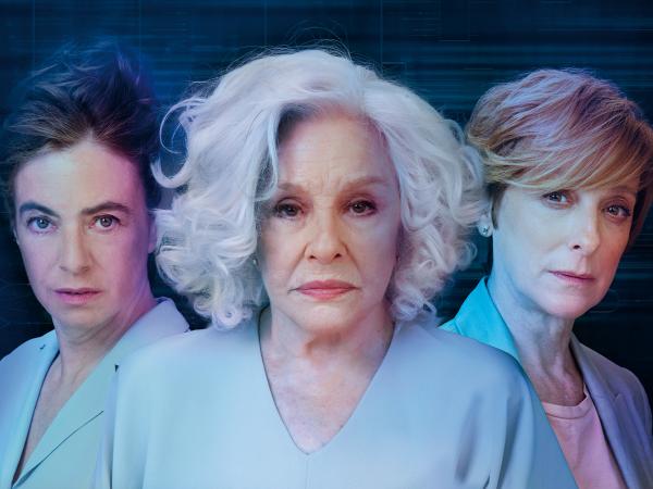 Adictos, jugando a ser dioses amb Lola Herrera, Lola Baldrich i Ana Labordeta