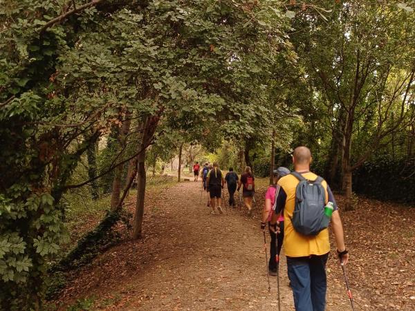 Marxa Nòrdica a Sant Feliu de Llobregat des de Vallvidriera