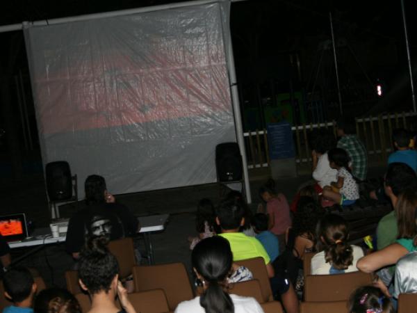 4t. Cicle de cinema social d'Estiu i entrega de premis Potamor