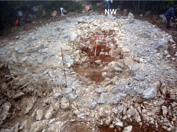 EL FERRET. Itinerari del carst