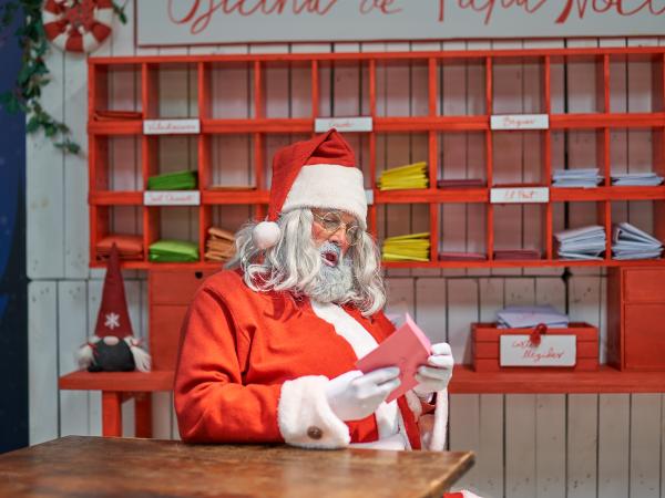 ENTREGA LA TEVA CARTA A L'OFICINA DEL PARE NOEL    