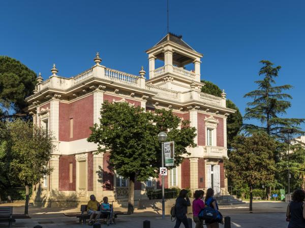 El Misteri de la rajola desapareguda