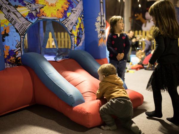 Parc de Nadal: Carpa Diverespai 
