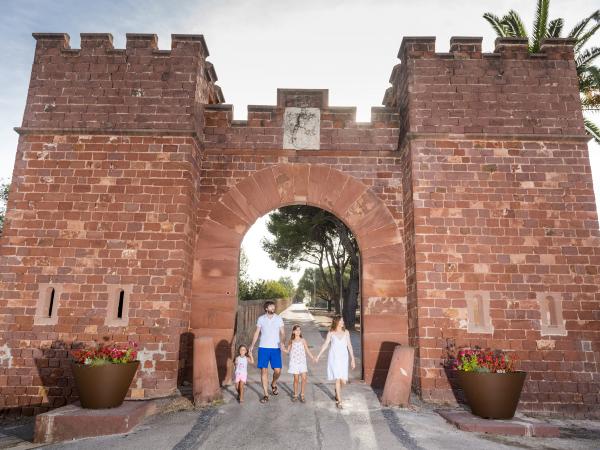 Jornada de Portes Obertes  Castell de Castelldefels 