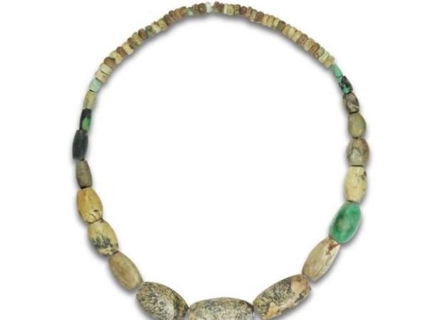 Taller experimental: "Joieria prehistòrica"