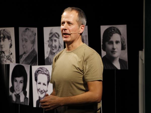 Obra de teatre "La Primera i les mestres de la República"