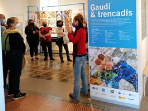 Visita guiada: Gaudí & trencadís