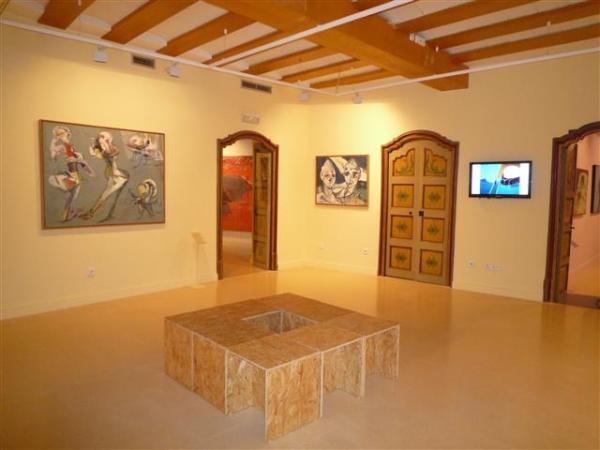 Visita comentada a l’exposició permanent "Muxart, color i composició"