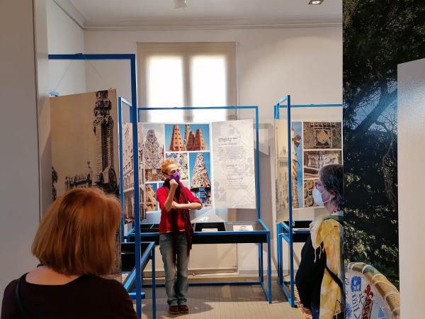 Visita guiada: Gaudí & trencadís