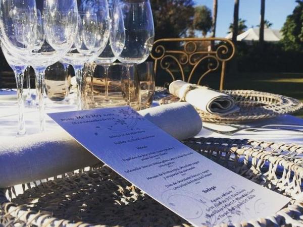 Banquets al jardí i vora el mar