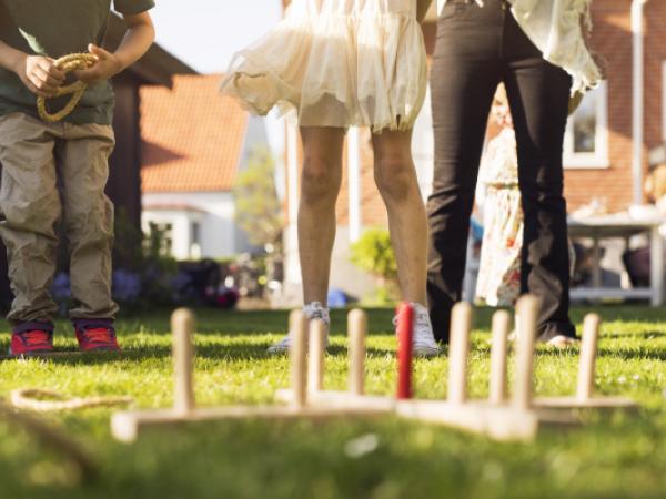 Tarda en família: Jocs tradicionals a la plaça