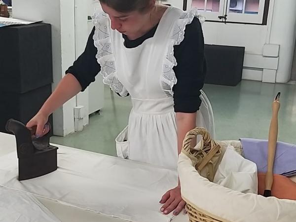 Visita lliure amb teatralització a Can Negre i Torre de la Creu