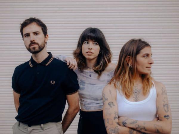 Concert. River Omelet