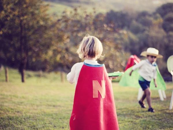 Activitat familiar "Per Carnaval, posa't la capa!"