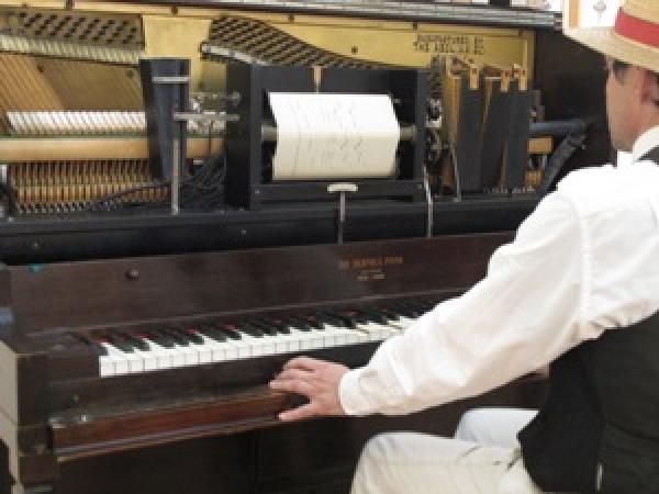 Pianola Museu Palau Mercader.jpg