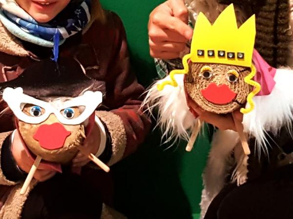 Taller de tions de Nadal a L' Enrajolada