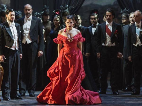 Projecció de l’Òpera. La Traviata