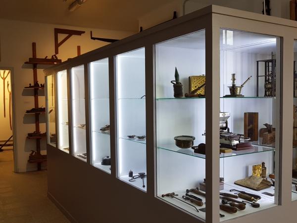 Eines d'oficis diversos