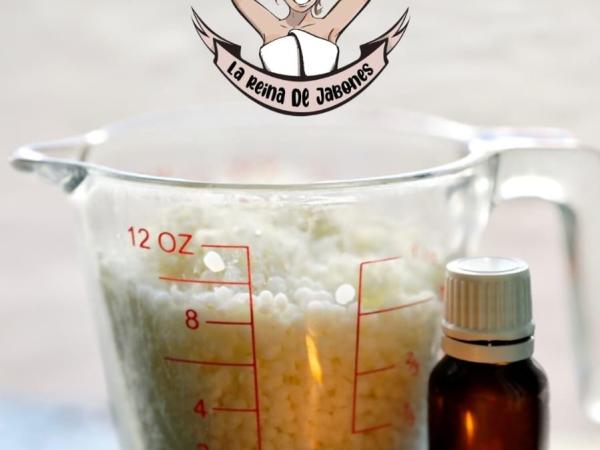 Tallers + Espectacle DREAMING BUBBLES by WHITEDREAM