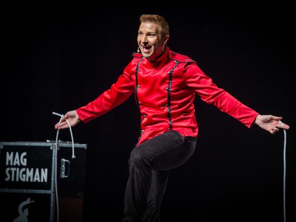 Espectacle familiar "Més que màgia", amb el Mag Stigman