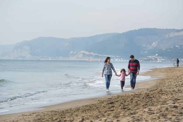 El Baix Llobregat impulsa el Turisme Blau amb una campanya per fomentar el turisme sostenible a la zona de la Costa del Delta