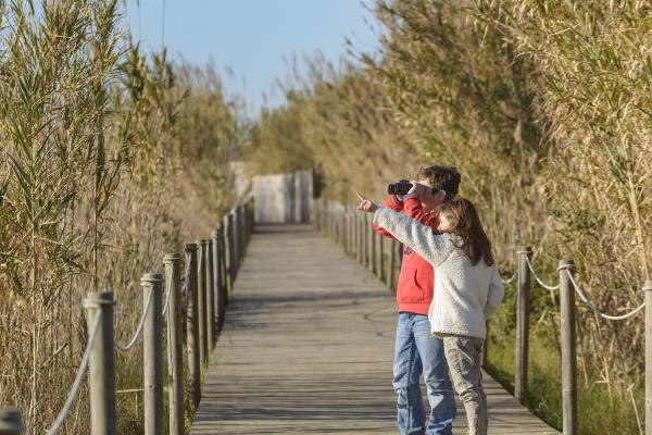 El Baix Llobregat impulsa el Turisme Blau amb una campanya per fomentar el turisme sostenible a la zona de la Costa del Delta