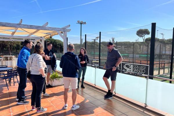 Tour Operadors de Pàdel visiten l'oferta esportiva el Baix Llobregat 