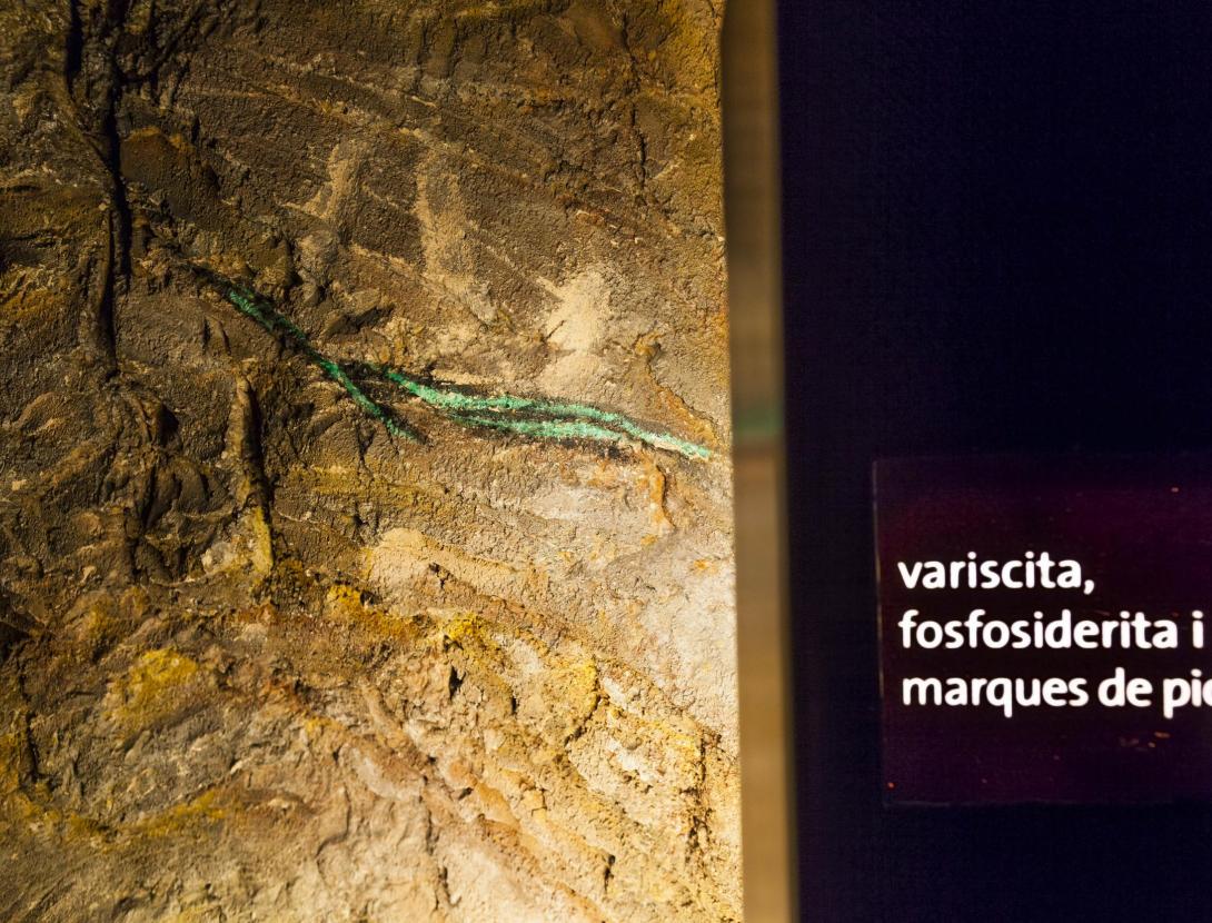 Roques minerals a les mines prehistòriques de Gavà