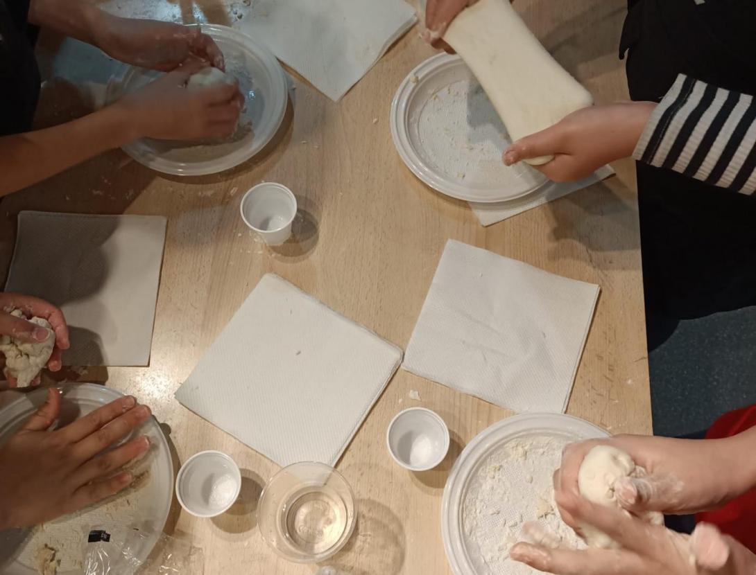 Taller Fem de Forners a la Masia Molí de Can Batlle