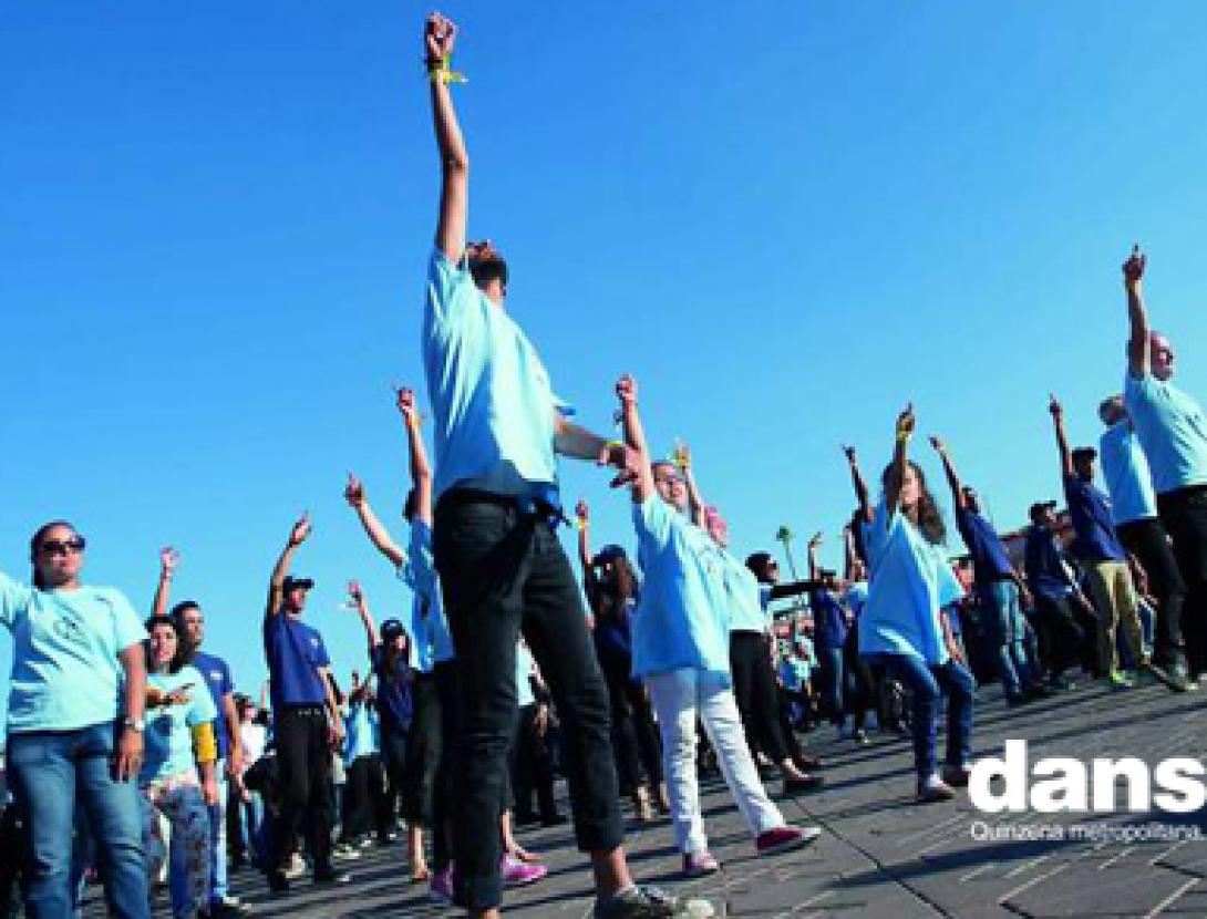 Activitat de dansa participativa