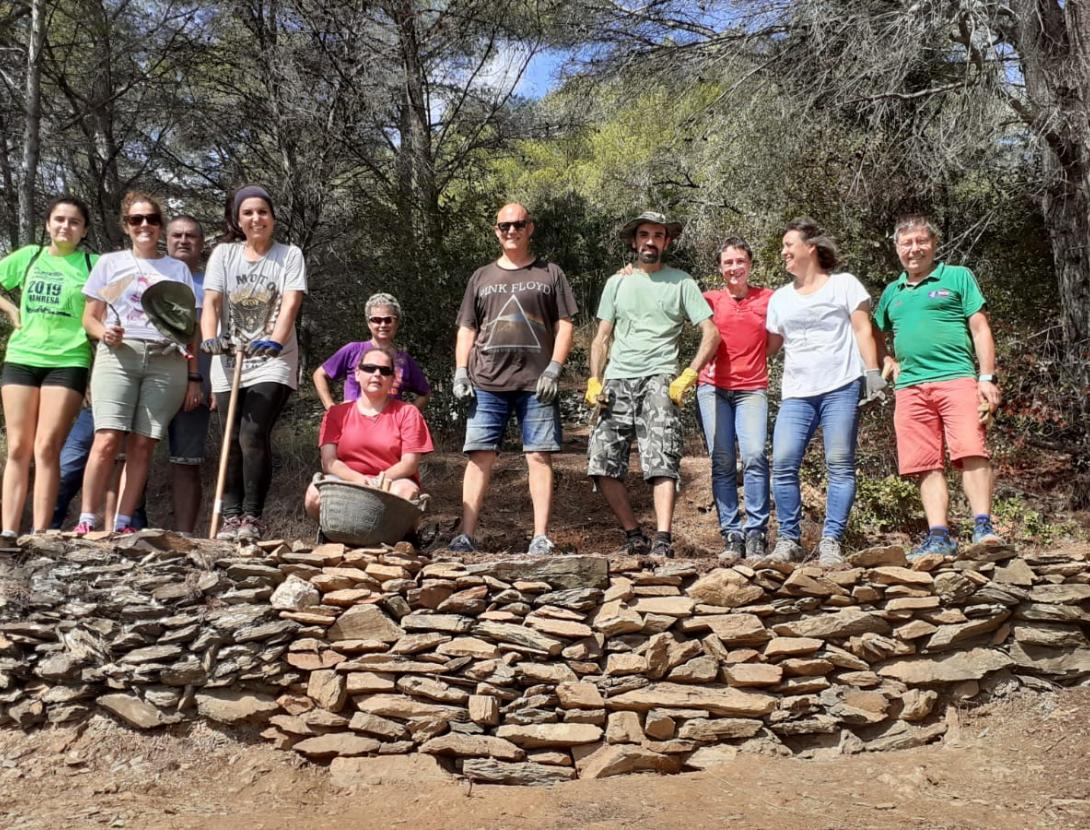 Tallers de treball amb la pedra seca de Viladecans