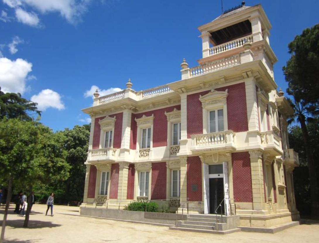 Concert ''Virginia and the woolfs'' i espectacle ''Foc i llum''