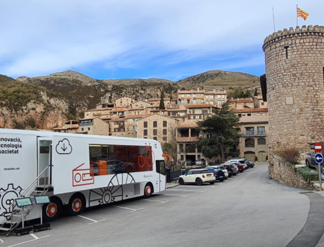 MNATEC BUS a Castellví de Rosanes