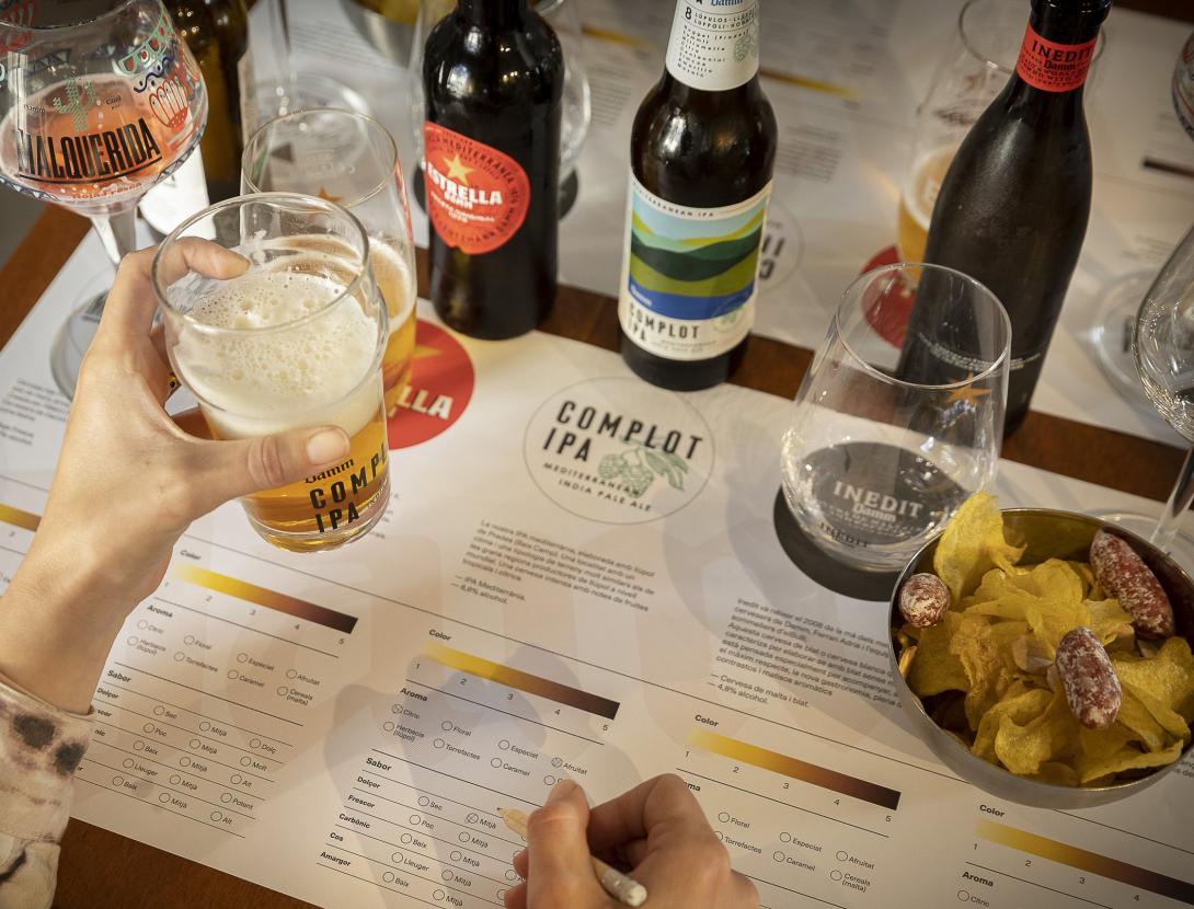 Visita guiada + tast de cerveses a la fàbrica Estrella Damm