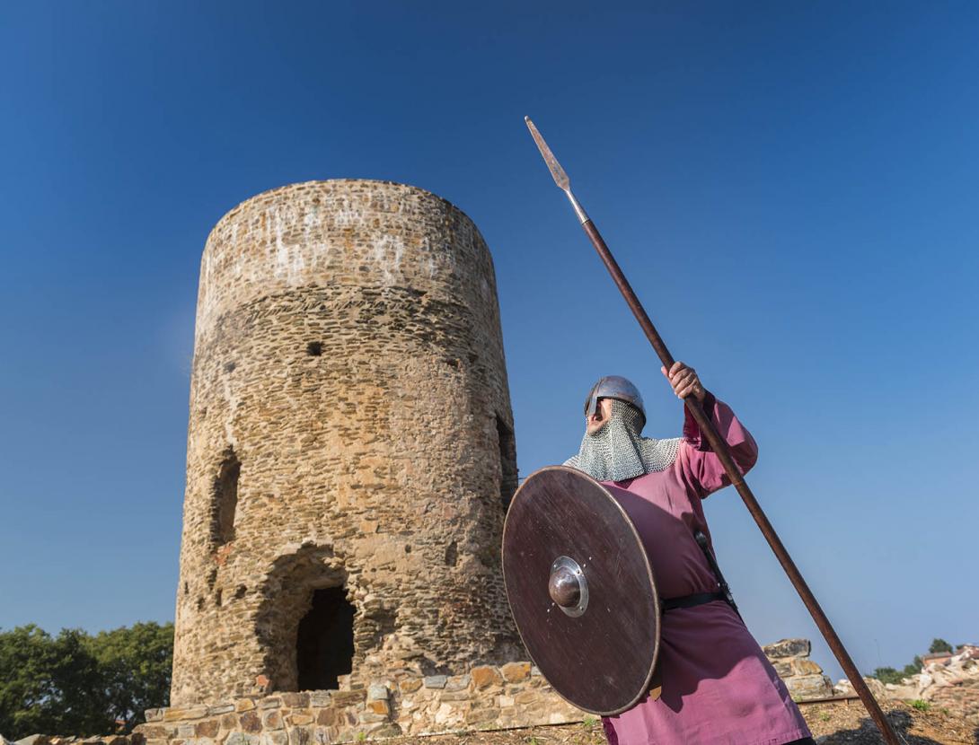Visita teatralitzada amb el Roc Benviure. Torre de Benviure
