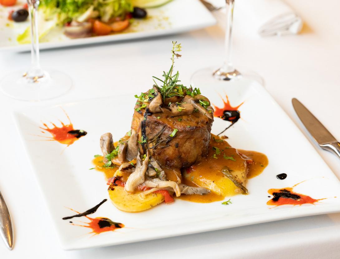 Restaurant Can Fisa - Xai al forn desossat