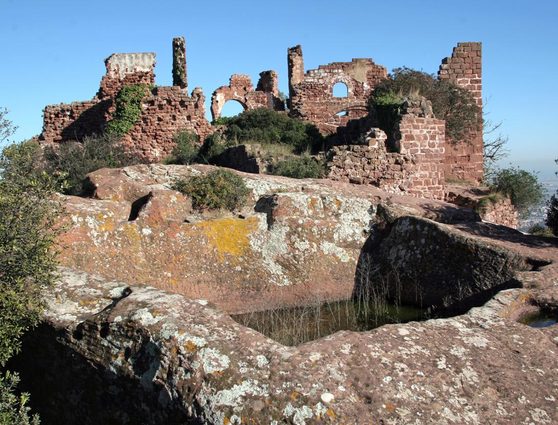 Vistes castell d'Eramprunyà