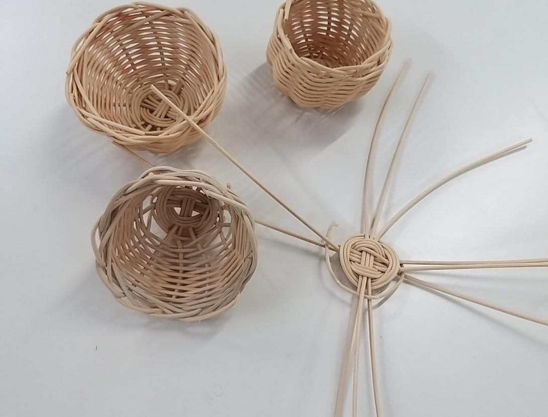 Oficis antics: taller de cistelleria