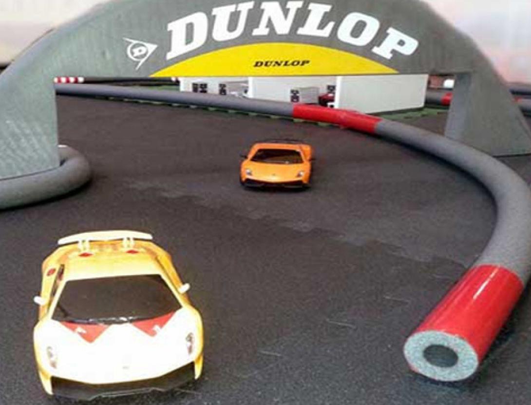 coches teledirigits.jpg