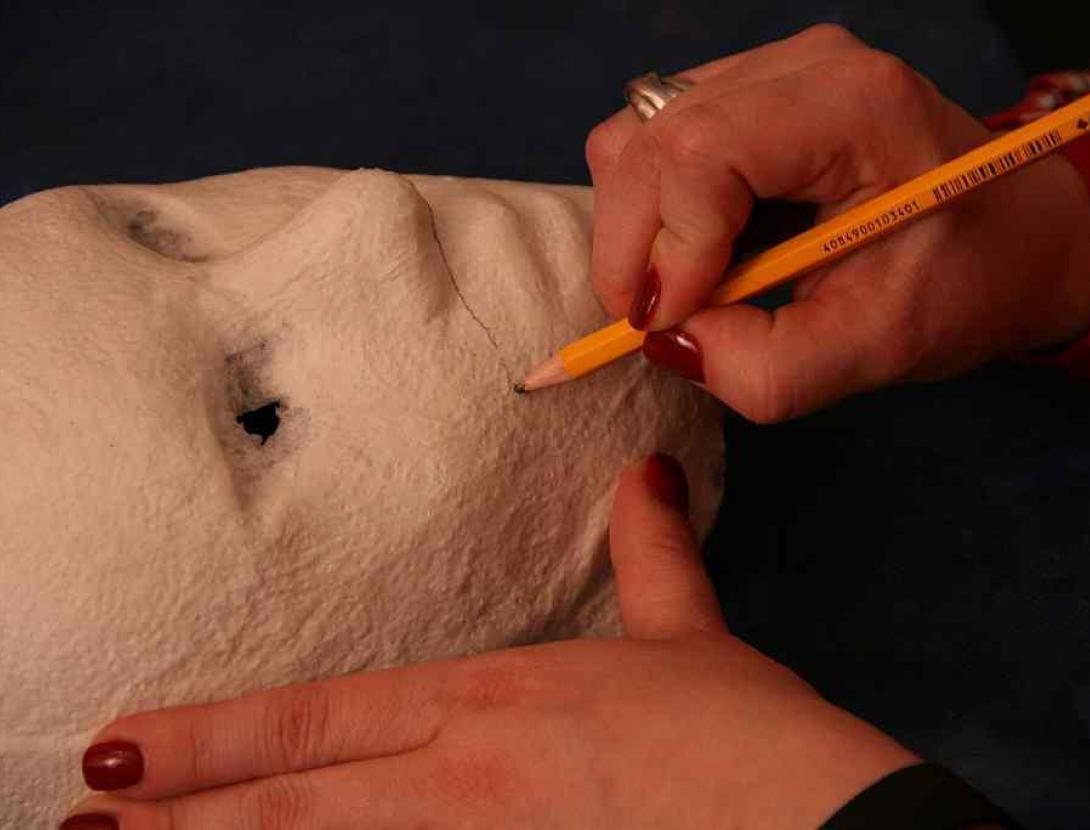 CreArt: decoració de màscares carnavalesques