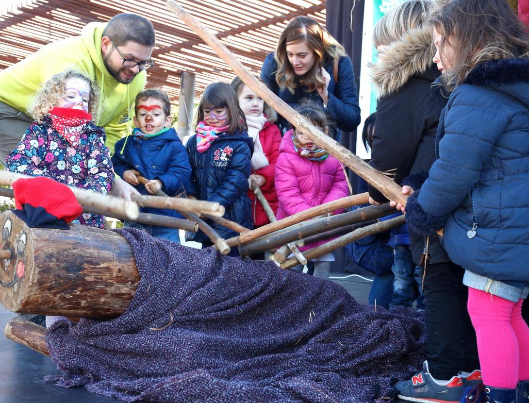 Tió de Nadal popular del Barri Centre