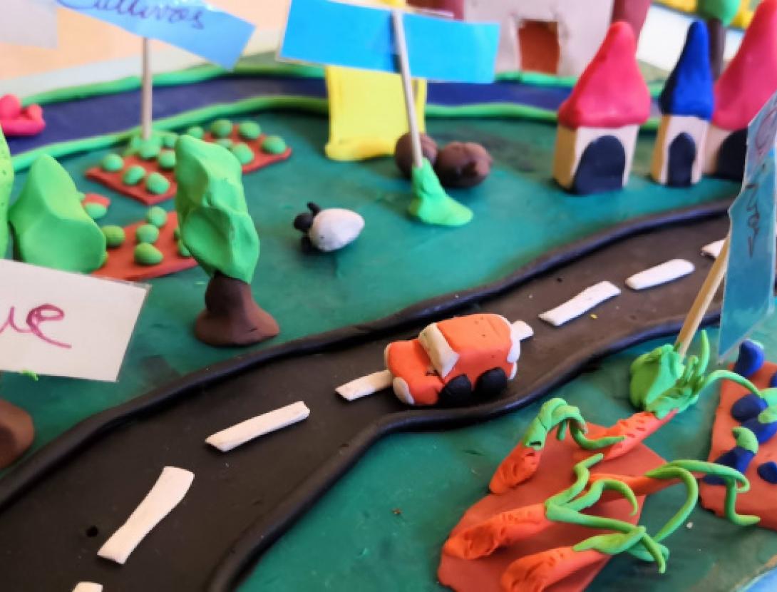 Tarda en família: Dissenya una ciutat diferent!