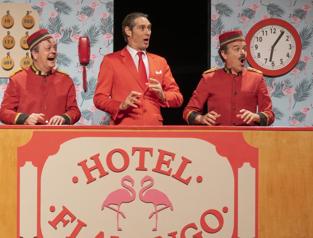 Hotel Flamingo  L' herència de Tricicle