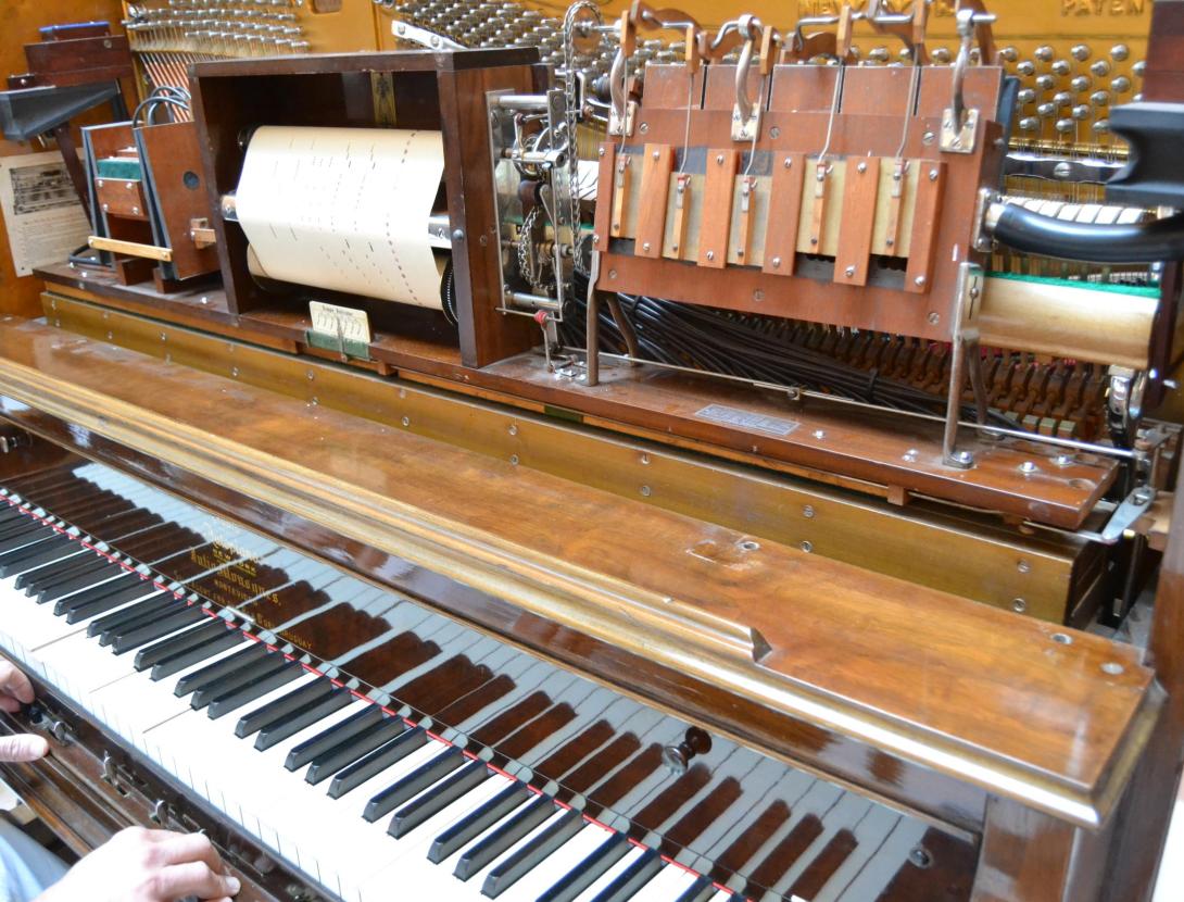 Sona, sona la pianola