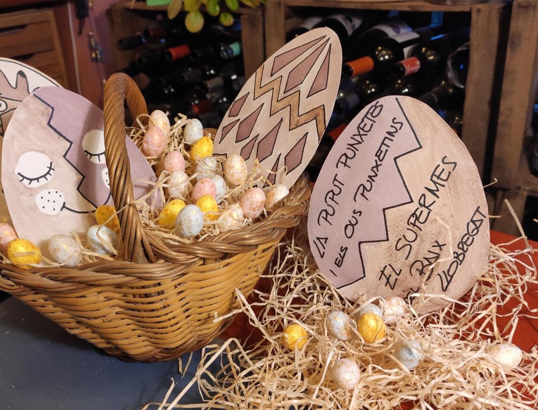 PINTEM AMB VI? Decorem els Ous Punxetins que ha perdut La Puput Punxetes