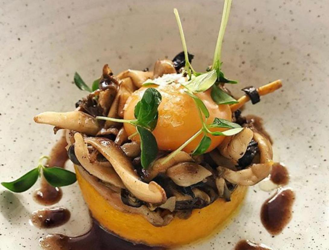 Escola hosteleria Martí Dot.jpg