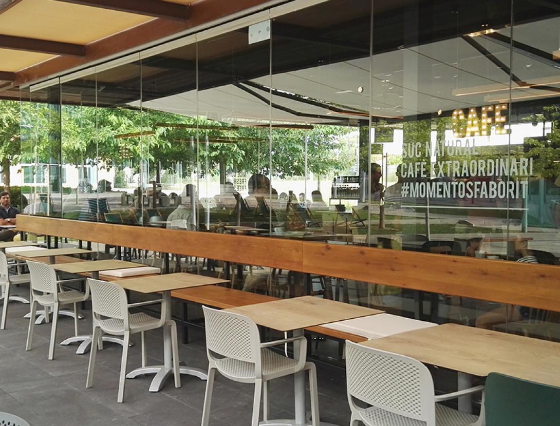 Faborit WTC Cornellá II.jpg