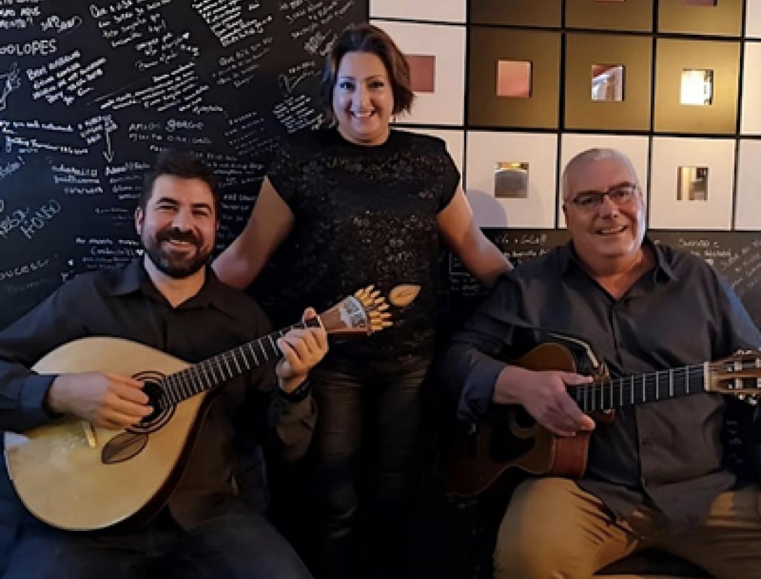 Inaguració del 12è Festival Internacional de Fado de Catalunya: Sandra Camilo " Originals tradiçoes"