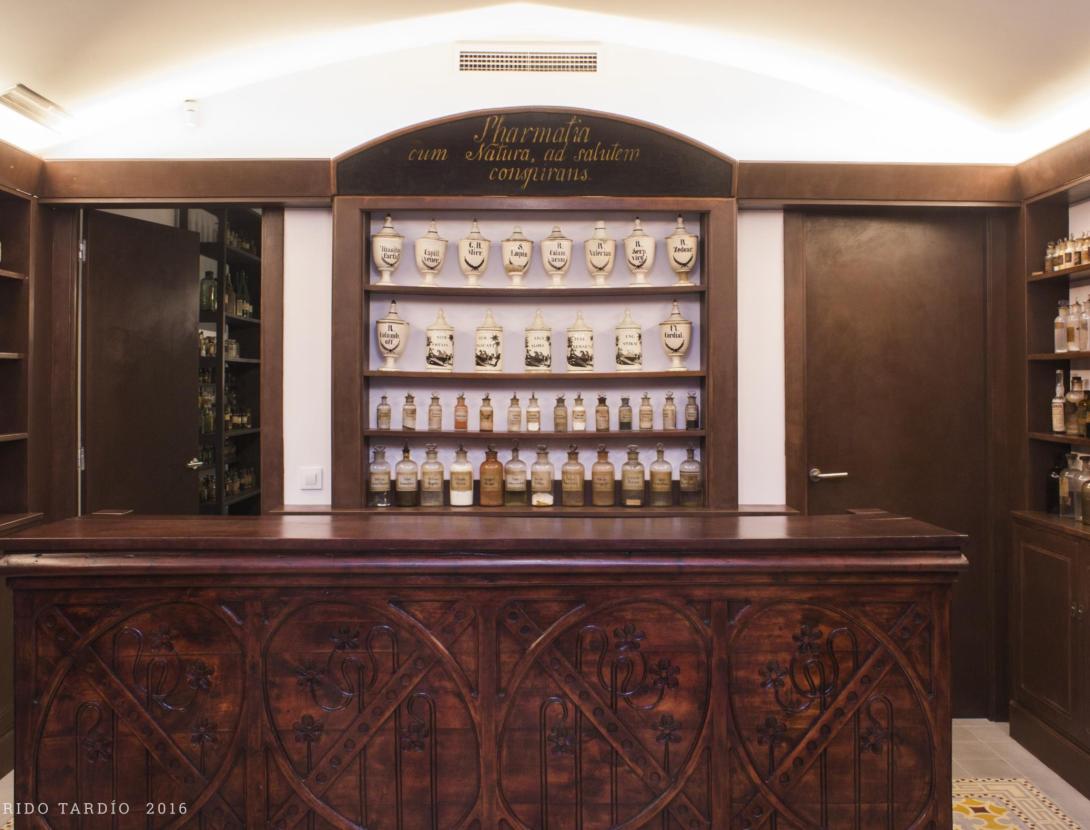 Jornada de portes obertes a l'antiga Farmàcia Bujons (1842-1957)