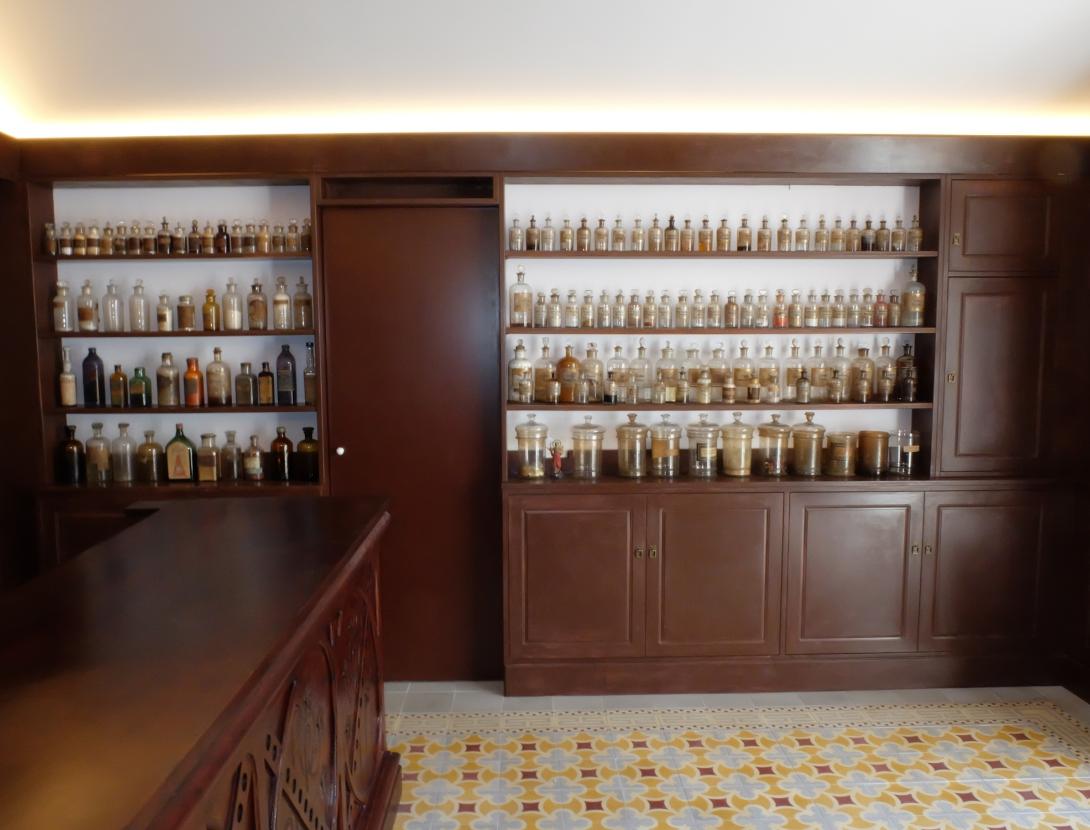 Jornada de portes obertes a l'antiga Farmàcia Bujons (1842-1957)